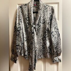 Vince Camuto Snake Skin Blouse Small